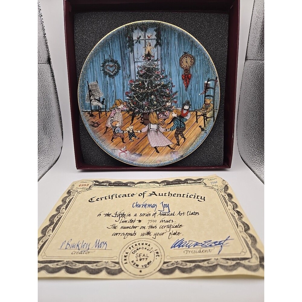 1988 Anna Perenna CHRISTMAS JOY By P. Buckley Moss Art Plate  4983 / 7000